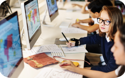 students-working-together-rounded students-working-together-rounded